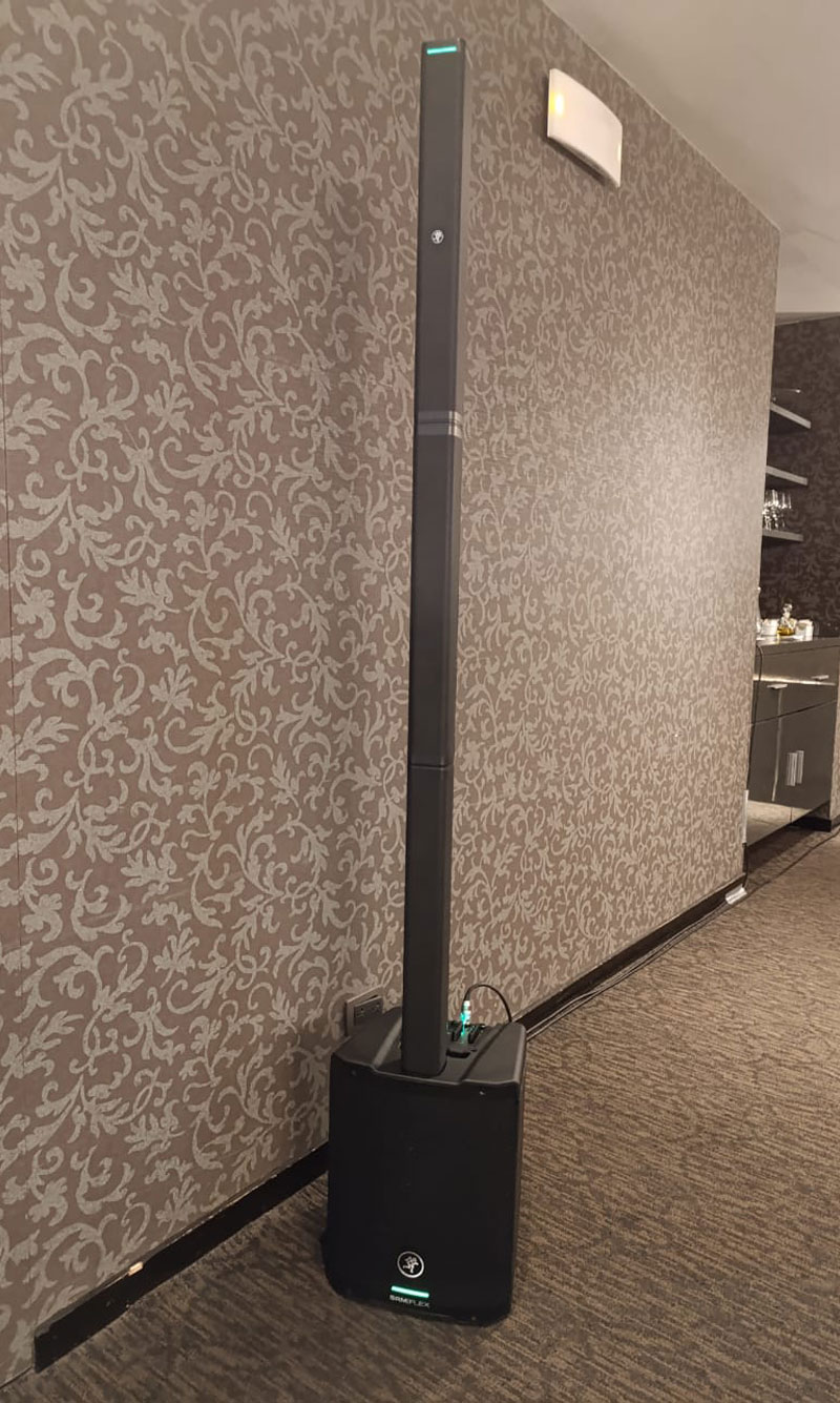 Alquiler de parlantes mackie de columna en Lima