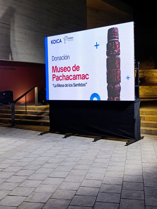 Alquiler pantallas LED para interiores